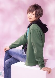 Yuuki Maekawa as Tsuzuru Minagi